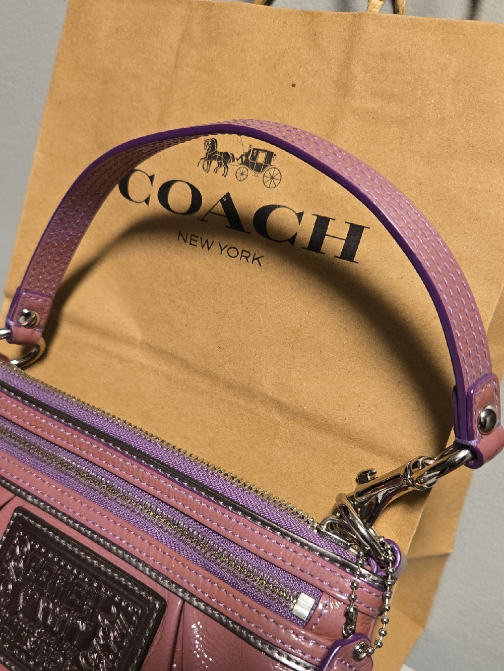 Coach Poppy Pink Wristlet with Purple Trim - Picture 9 of 12